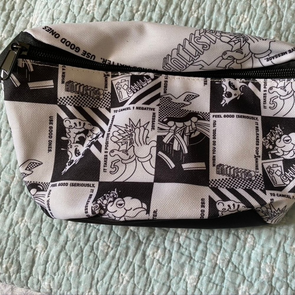 Hollister Fanny Pack